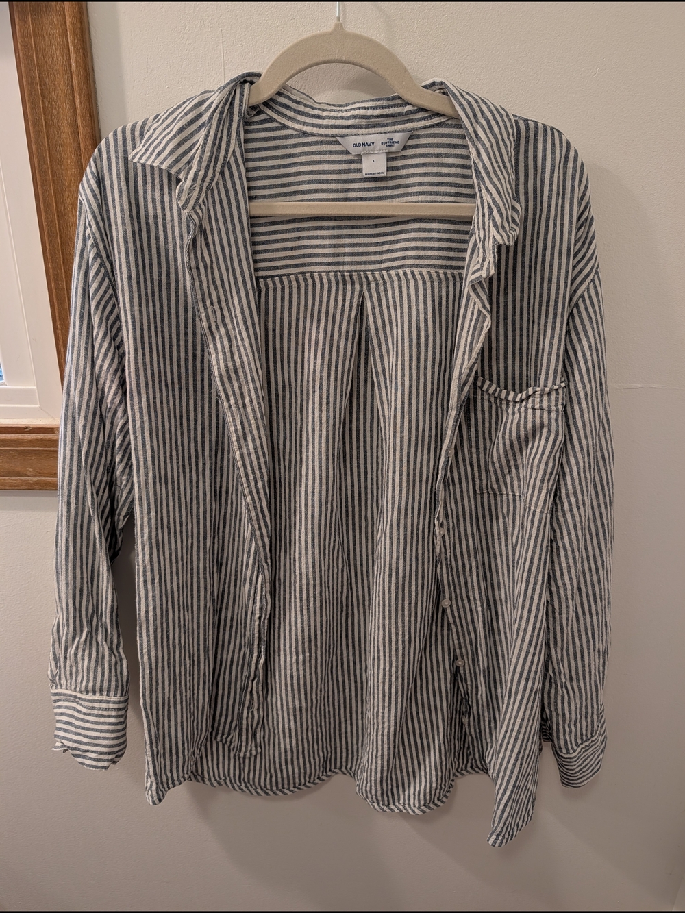 Old Navy Women's Striped Matching Set - Button-Up Shirt & Shorts  - Blue & White